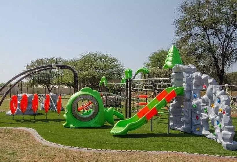 Monomotapa Village At Legend Golf & Safari Resort