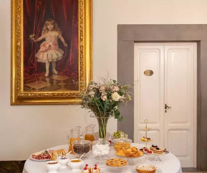 پانسیون Piazza Pitti Palace  Residenza D Epoca