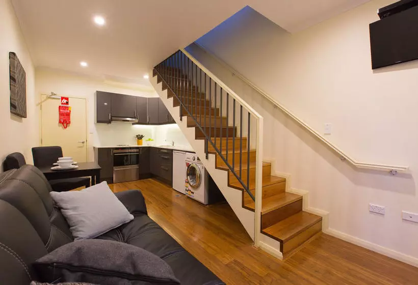 Centennial Park Lodge