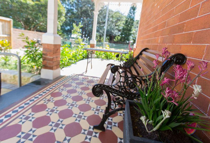 Centennial Park Lodge