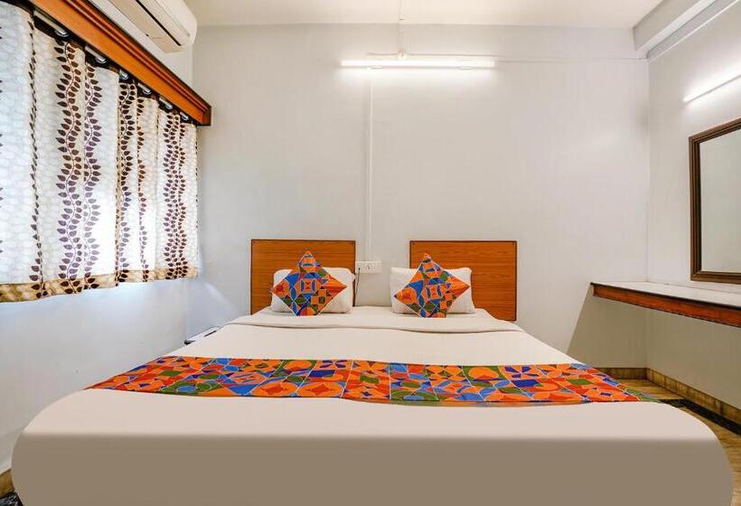 Super Hotel O Padampura Near Railway Station Formerly Shree Maya