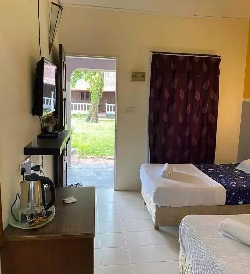 בית מלון כפרי Corrie Chalet, Pantai Cenang Langkawi