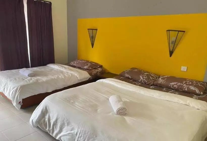 בית מלון כפרי Corrie Chalet, Pantai Cenang Langkawi