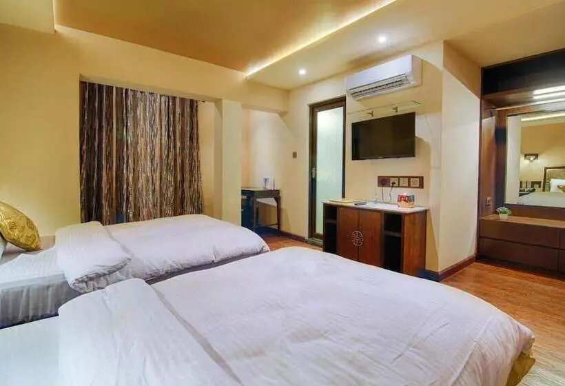 Divinity By Audra Hotels