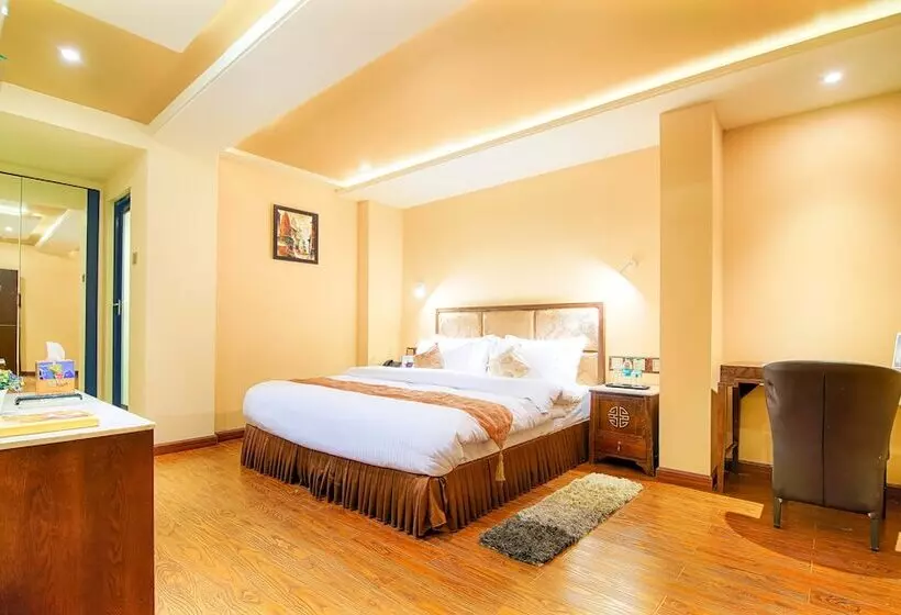 Divinity By Audra Hotels