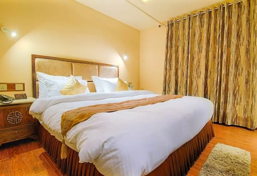 Divinity By Audra Hotels