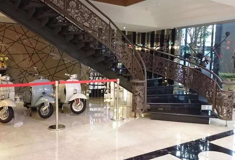 هتل Esun Villa
