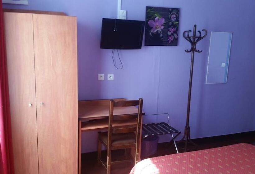 هتل Hôtel Le Carrosse