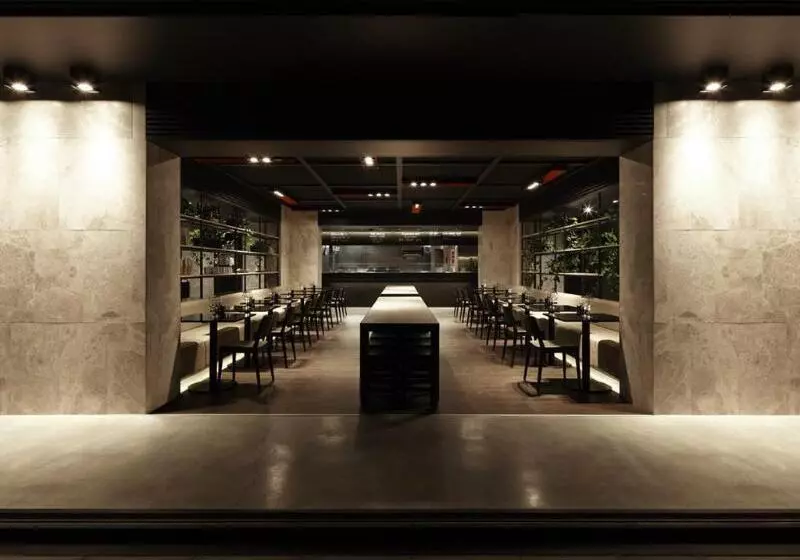 Little National Hotel Canberra