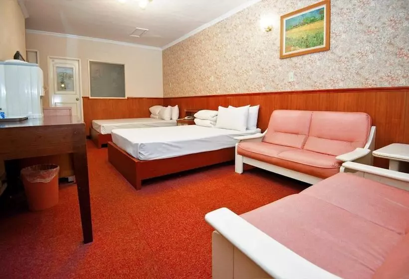 هتل New May Flower