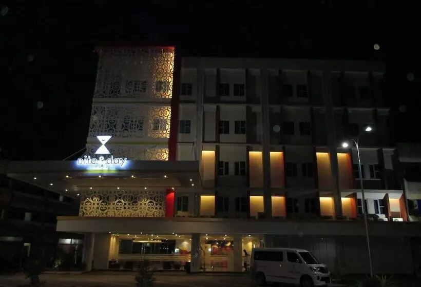 ホテル Nite & Day Batam Jodoh Square