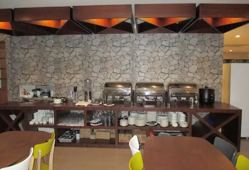 ホテル Nite & Day Batam Jodoh Square