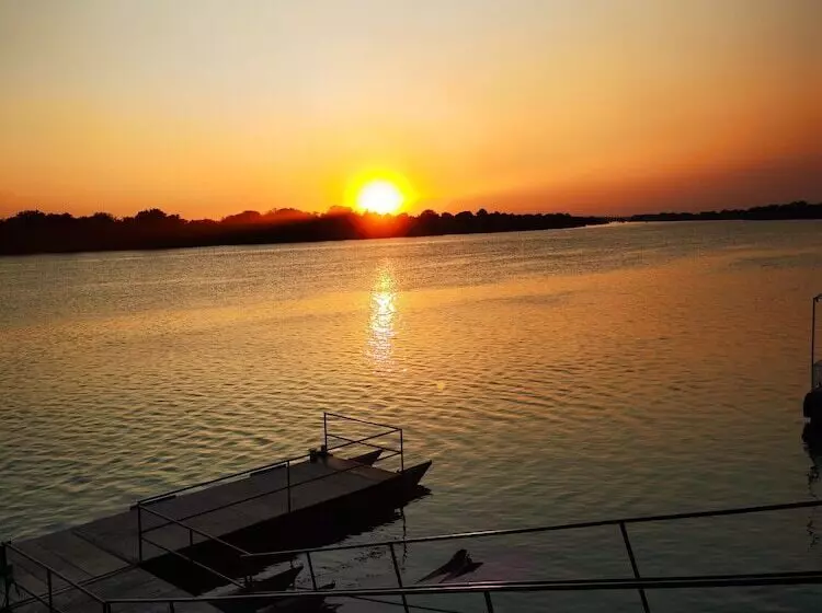 Oriental Swan Hotel Livingstone