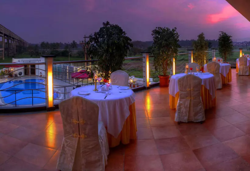 Hotel Oyo Premium Mysore