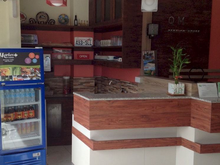 Hotell Qm Pension House