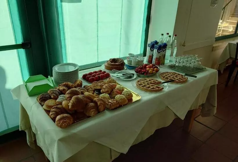 فندق Ristorante Il Grillo