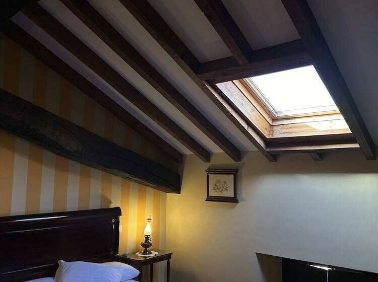 乡村酒店  Palacio La Casona De Cerrazo