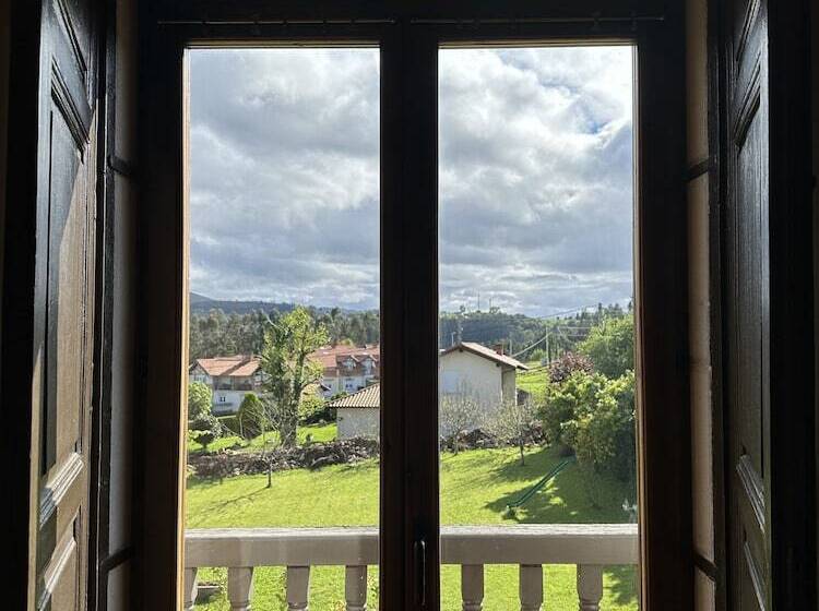 乡村酒店  Palacio La Casona De Cerrazo