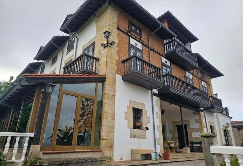 乡村酒店  Palacio La Casona De Cerrazo