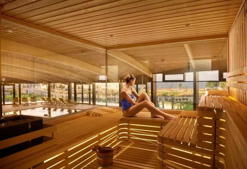 Отель Thalasso Concarneau Spa Marin Resort