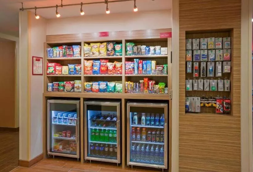 Отель Towneplace Suites By Marriott Sioux Falls South