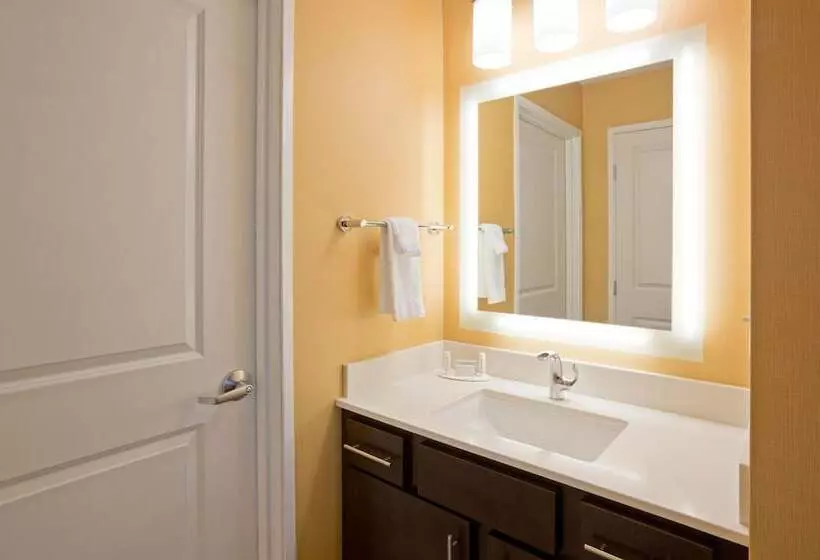 Отель Towneplace Suites By Marriott Sioux Falls South