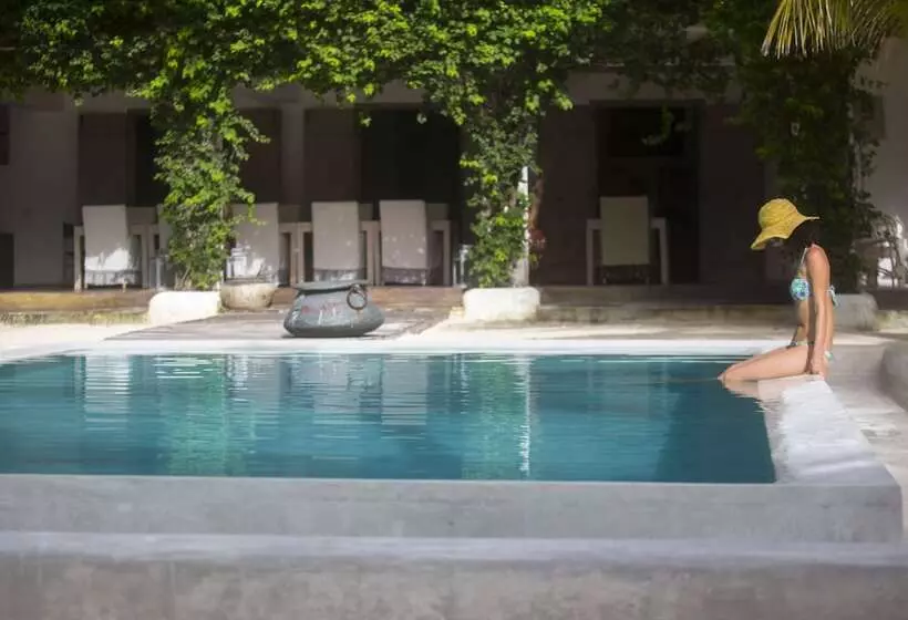 호텔 Uzuri Boutique