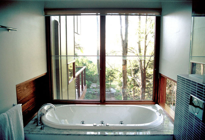 Montville Oceanview Cottages