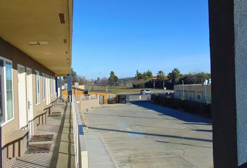 모텔 Corcoran Country Inn