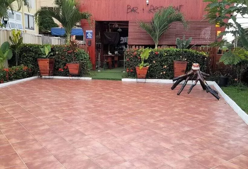 پانسیون Asantewaa Premier