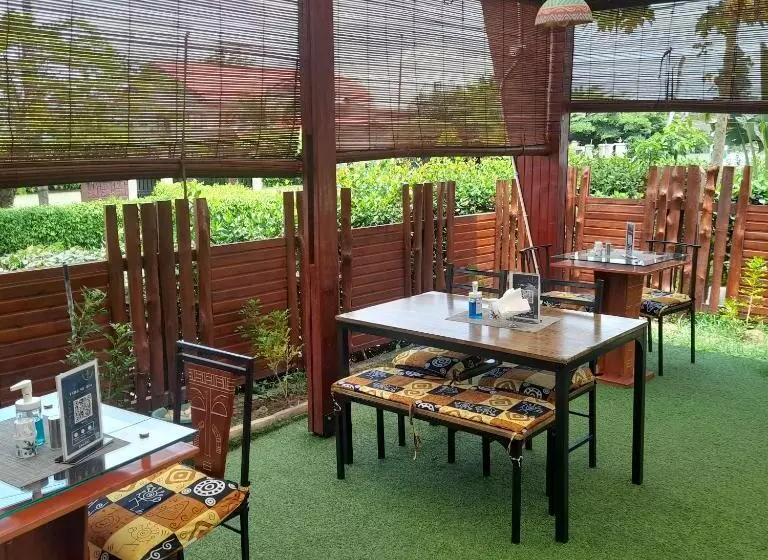 پانسیون Asantewaa Premier