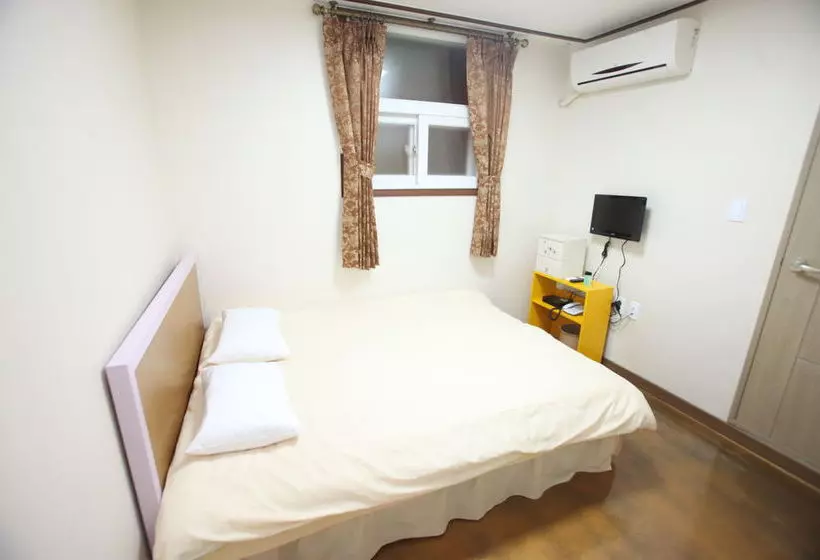 Pensão Kukje Myeongdong House