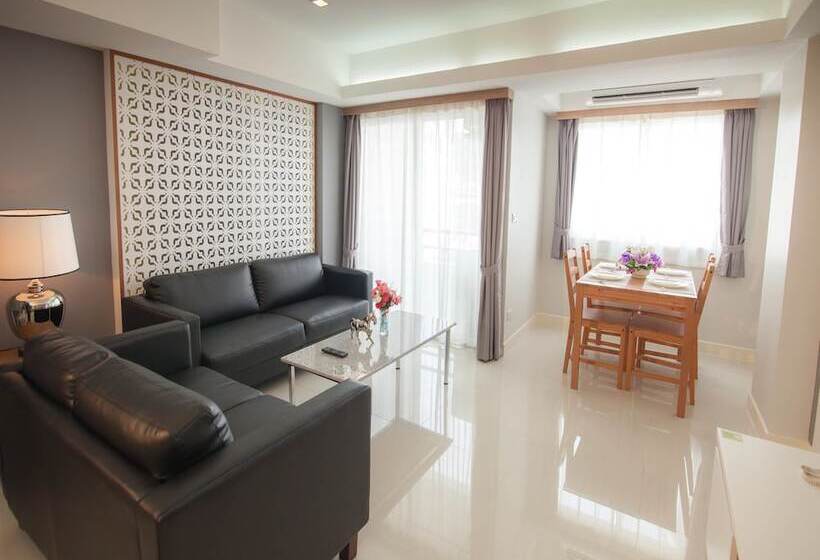 Racha Residence Sri Racha