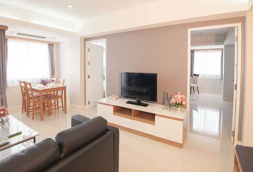 Racha Residence Sri Racha