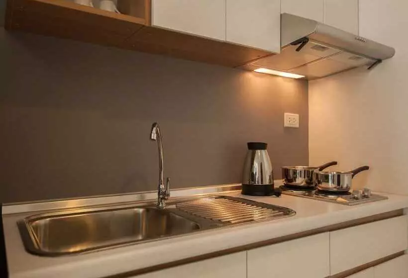 Racha Residence Sri Racha