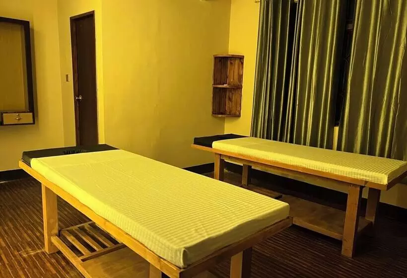 هاستل Thamel Hotel & Spa