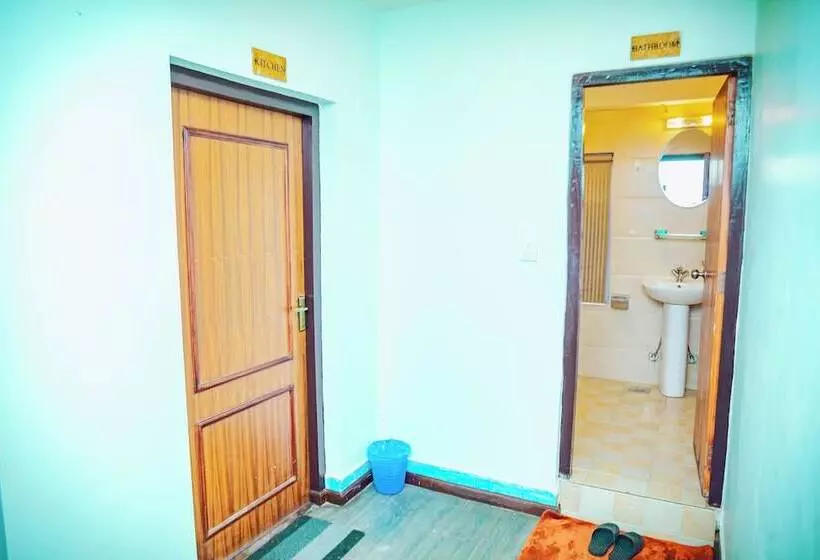 هاستل Thamel Hotel & Spa