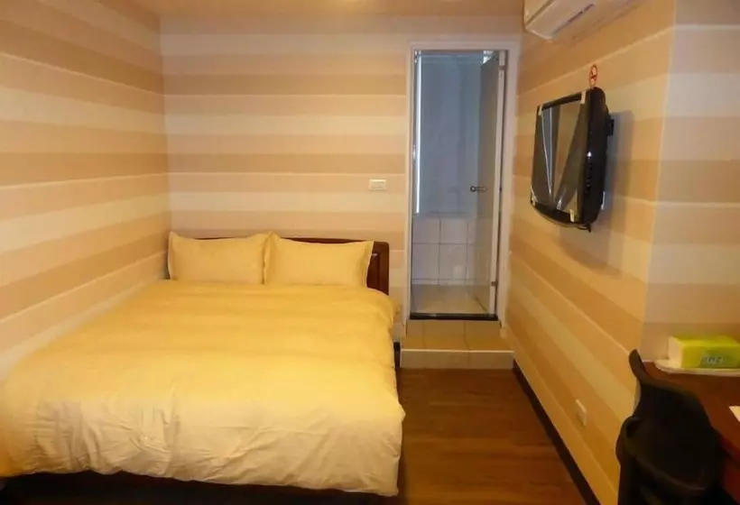 هتل Come Inn Taipei Ii