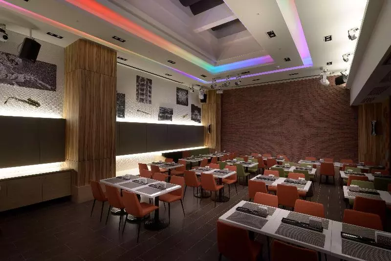 ホテル Golden Tulip Glory Fine