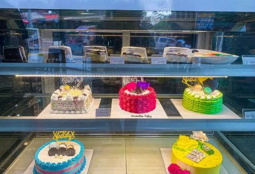 هتل Invito Guesthouse