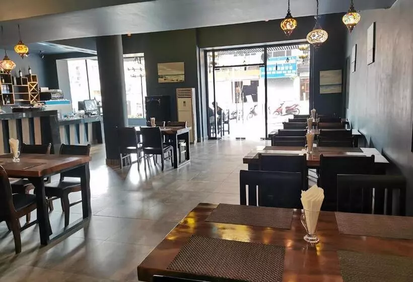 هتل Invito Guesthouse