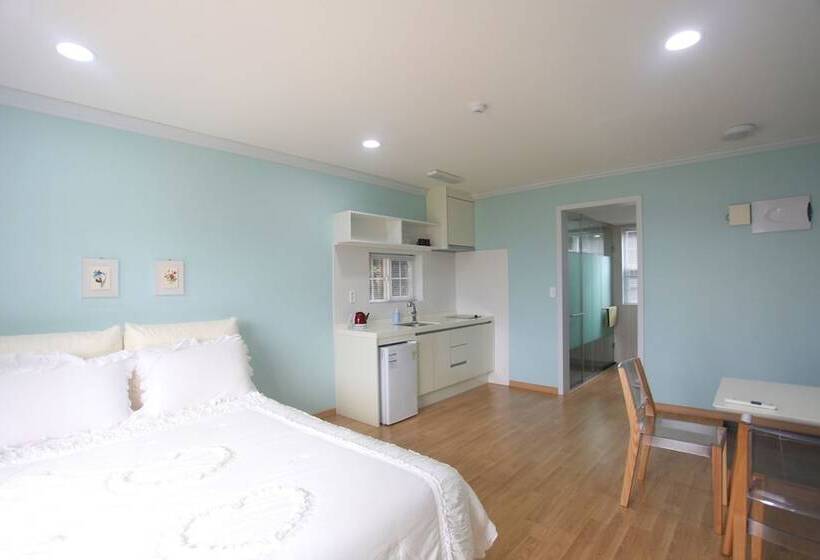 ホテル Jeju Jubilee Pension