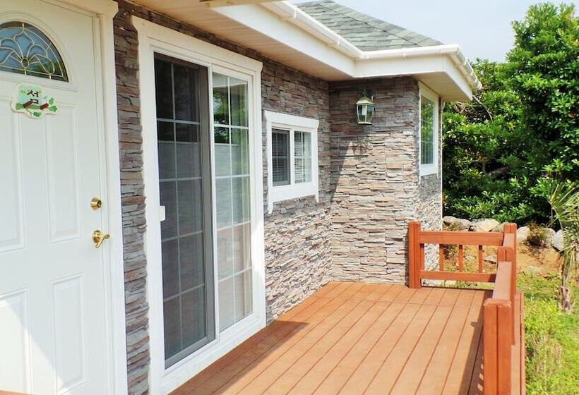 ホテル Jeju Jubilee Pension