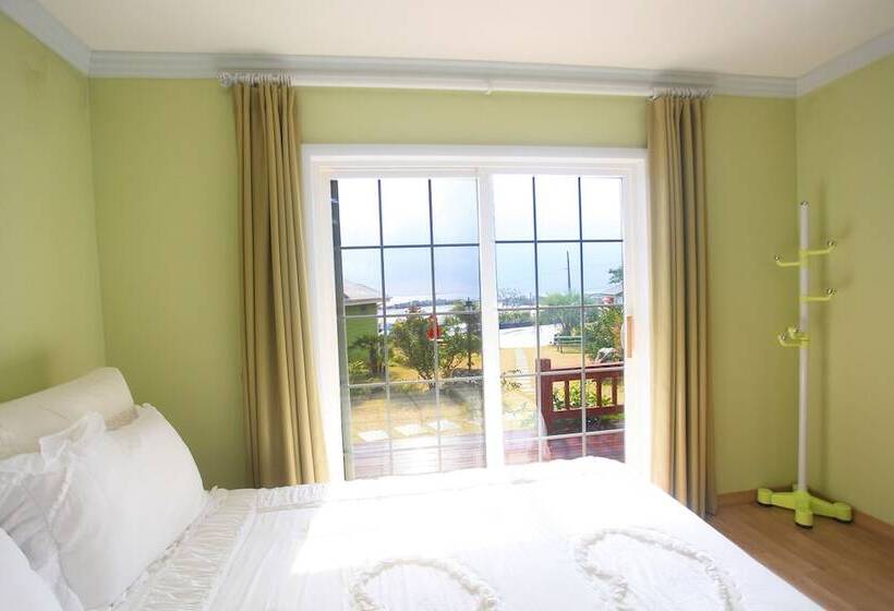 ホテル Jeju Jubilee Pension