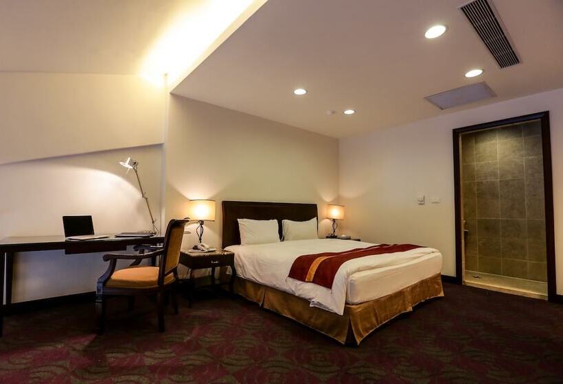 Les Hotel Tainan