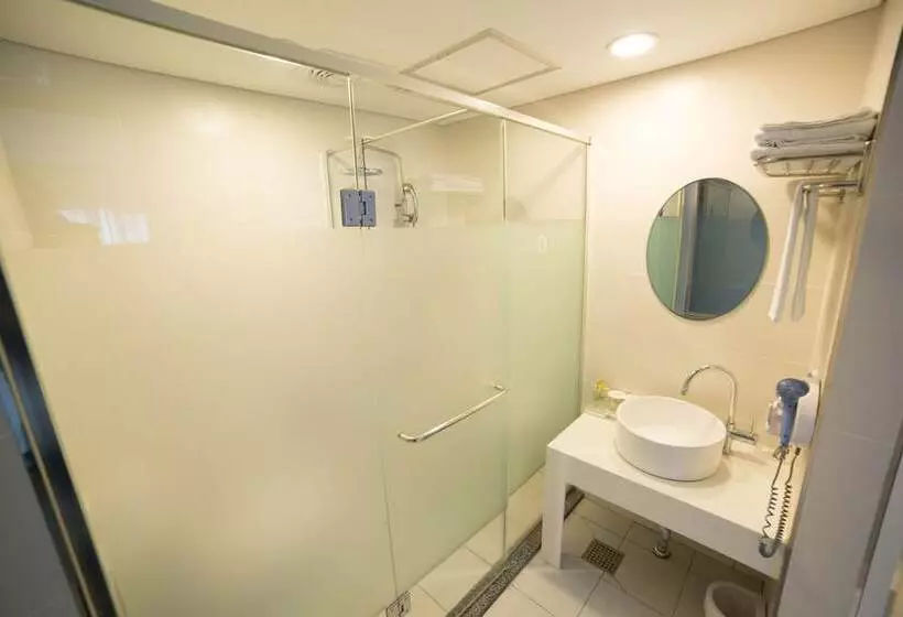 Reve Hotel Jeju