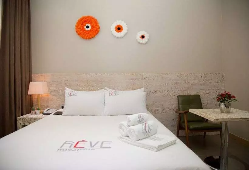 Reve Hotel Jeju