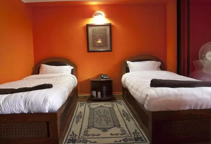 هتل Siddhi Home & Restaurant