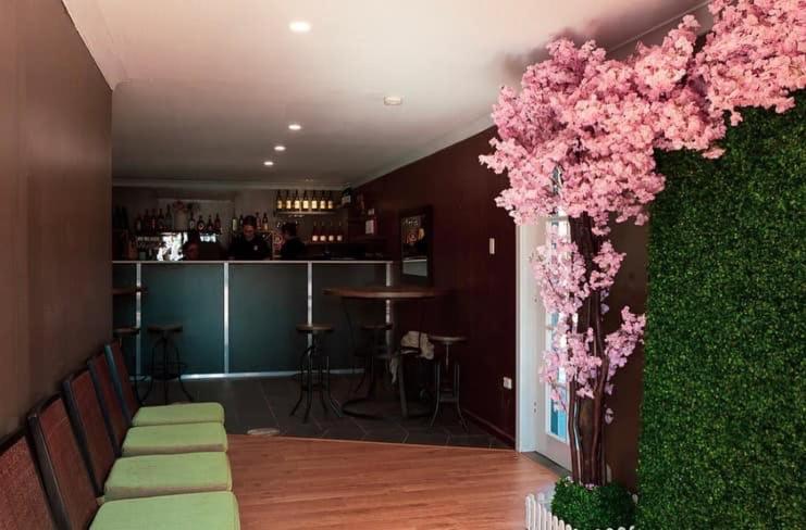 فندق على الطريق Colonial Terrace Motor Inn