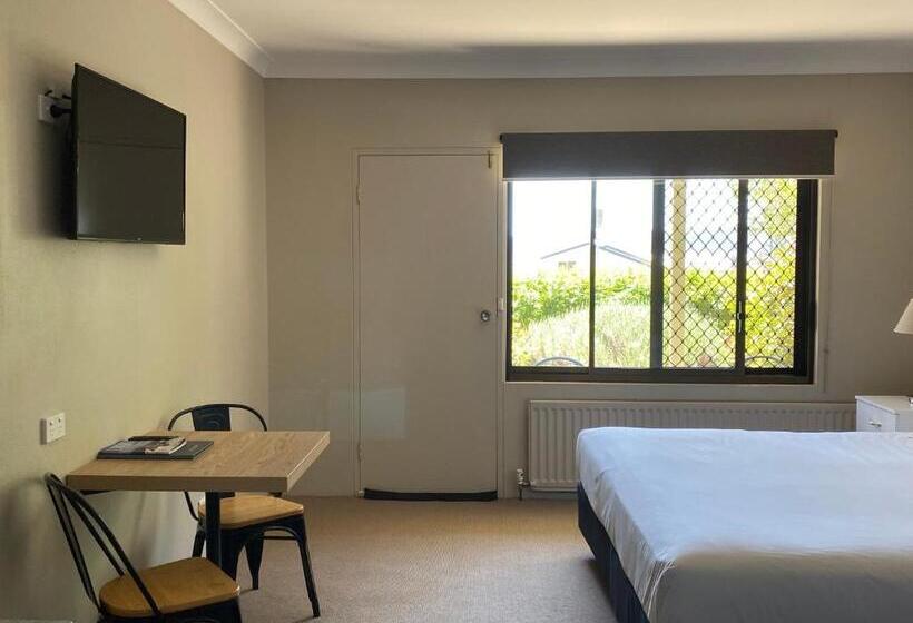 فندق على الطريق Jindy Inn